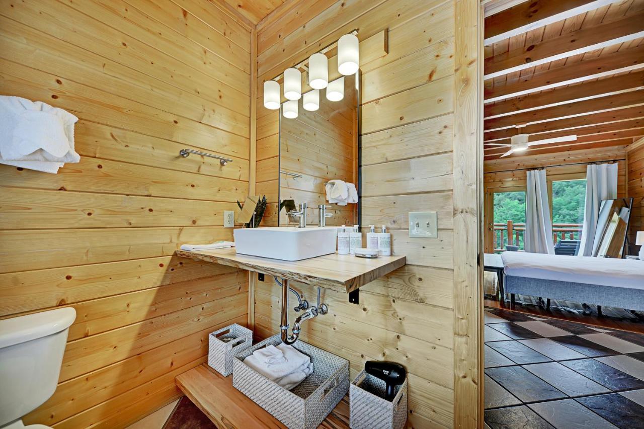 Gorgeous Large Mountain View Cabin W Hot Tub, Free Wifi, Games Βίλα Sevierville Εξωτερικό φωτογραφία