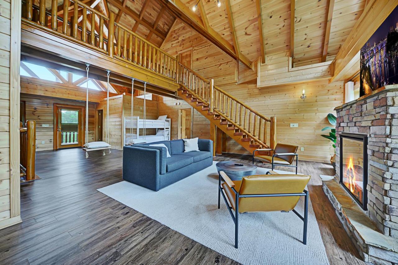 Gorgeous Large Mountain View Cabin W Hot Tub, Free Wifi, Games Βίλα Sevierville Εξωτερικό φωτογραφία