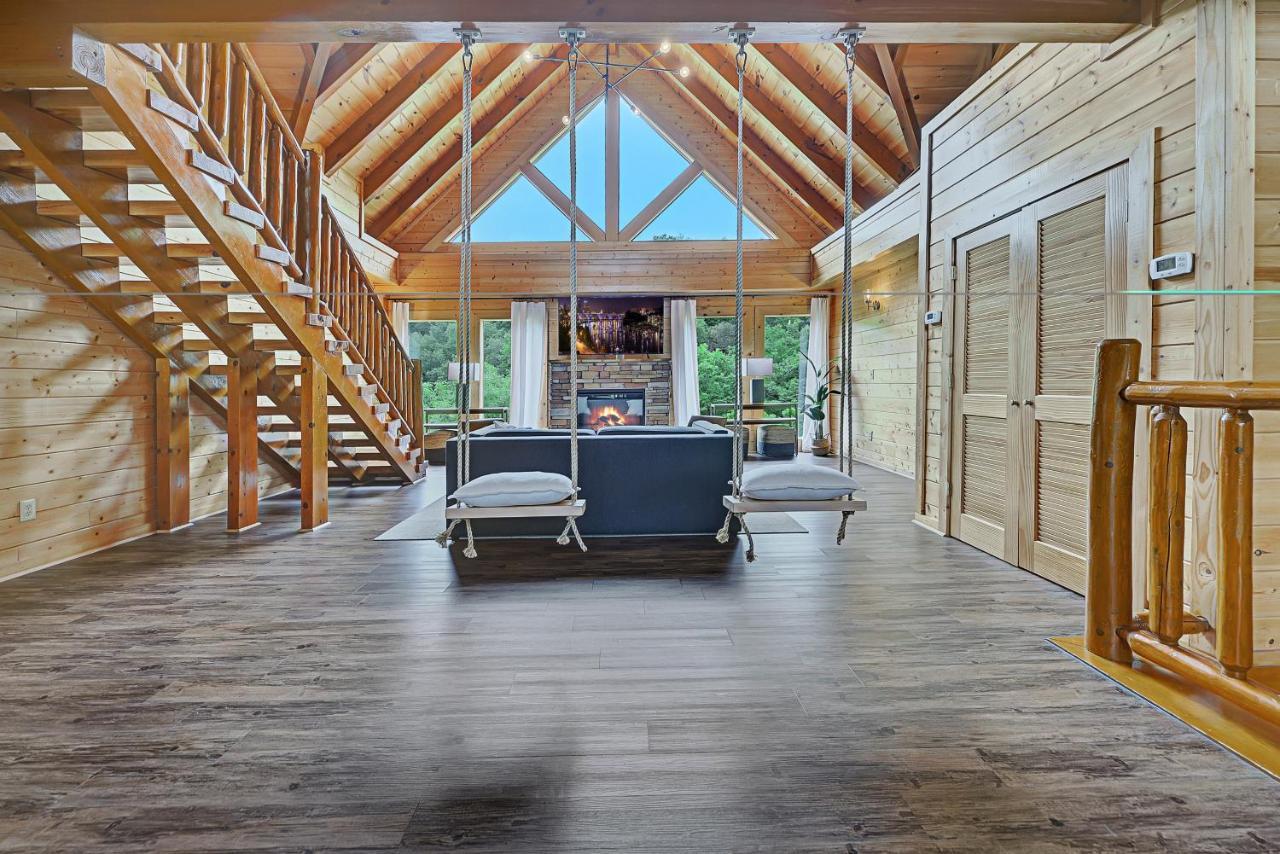 Gorgeous Large Mountain View Cabin W Hot Tub, Free Wifi, Games Βίλα Sevierville Εξωτερικό φωτογραφία