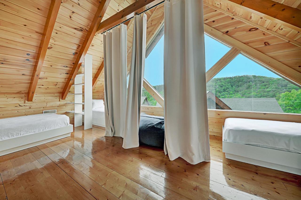 Gorgeous Large Mountain View Cabin W Hot Tub, Free Wifi, Games Βίλα Sevierville Εξωτερικό φωτογραφία