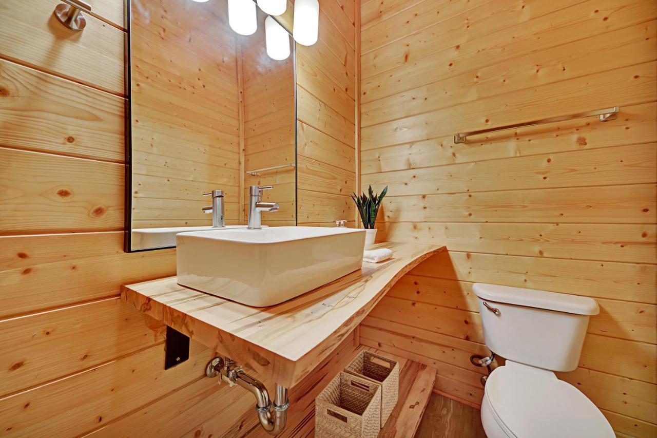 Gorgeous Large Mountain View Cabin W Hot Tub, Free Wifi, Games Βίλα Sevierville Εξωτερικό φωτογραφία