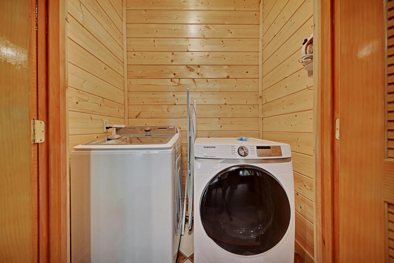 Gorgeous Large Mountain View Cabin W Hot Tub, Free Wifi, Games Βίλα Sevierville Εξωτερικό φωτογραφία