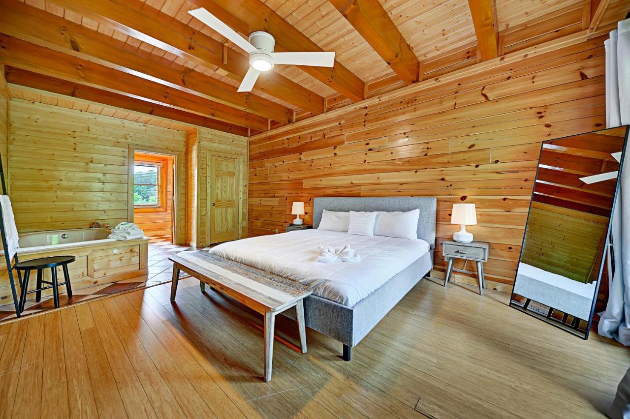 Gorgeous Large Mountain View Cabin W Hot Tub, Free Wifi, Games Βίλα Sevierville Εξωτερικό φωτογραφία