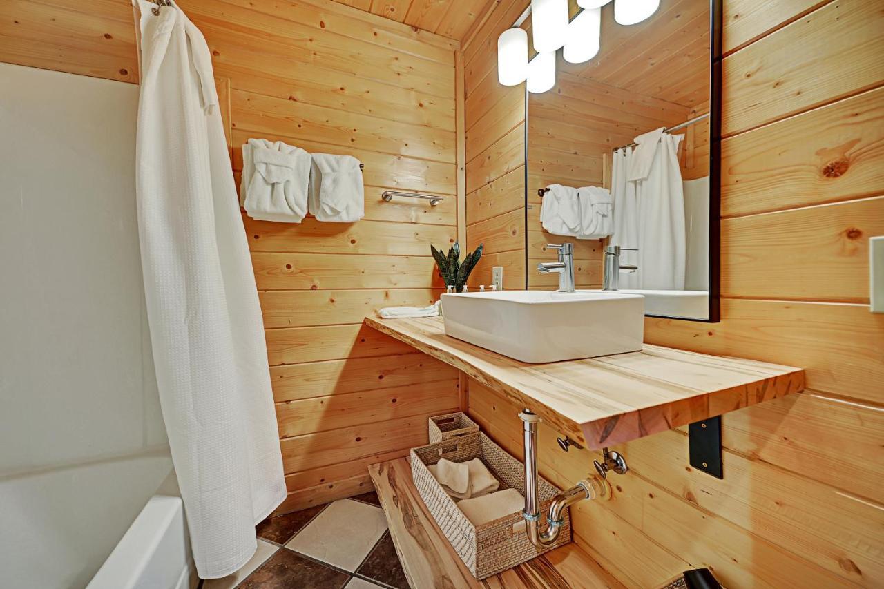 Gorgeous Large Mountain View Cabin W Hot Tub, Free Wifi, Games Βίλα Sevierville Εξωτερικό φωτογραφία