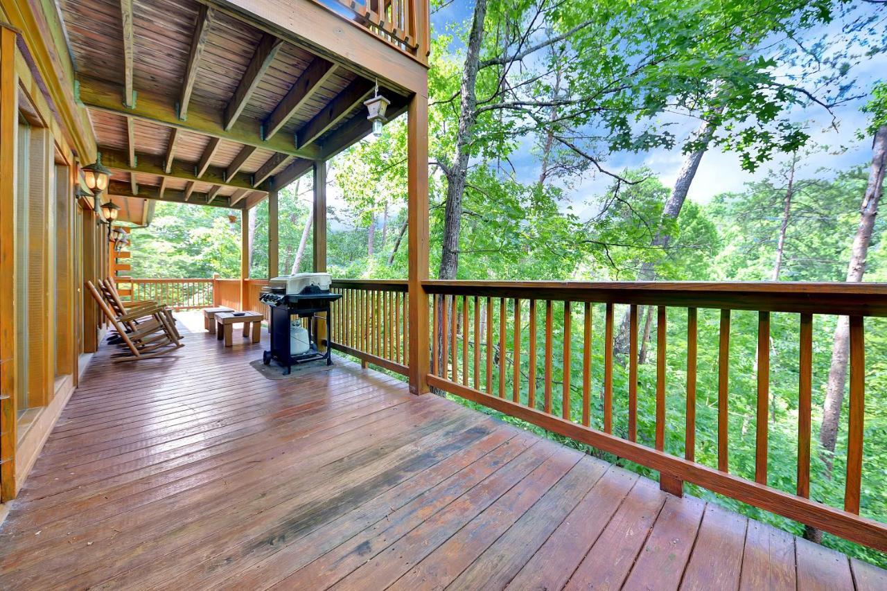 Gorgeous Large Mountain View Cabin W Hot Tub, Free Wifi, Games Βίλα Sevierville Εξωτερικό φωτογραφία